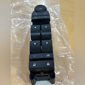 Part Number 20835553 Master Power Window Switch Driver’s Side For GM Trucks New